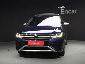 2022 Volkswagen Tiguan с пробегом 49 583 км