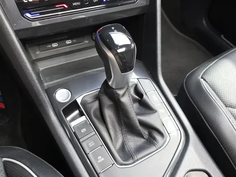 2022 Volkswagen Tiguan с пробегом 49 583 км