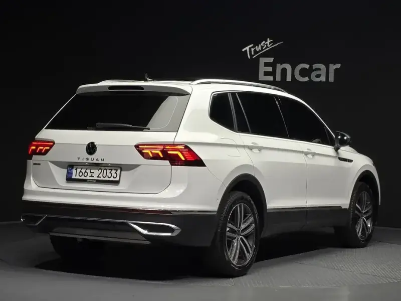 2023 Volkswagen Tiguan с пробегом 44 978 км