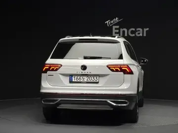 2023 Volkswagen Tiguan с пробегом 44 978 км