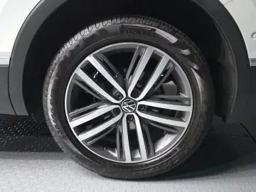 2023 Volkswagen Tiguan с пробегом 44 978 км