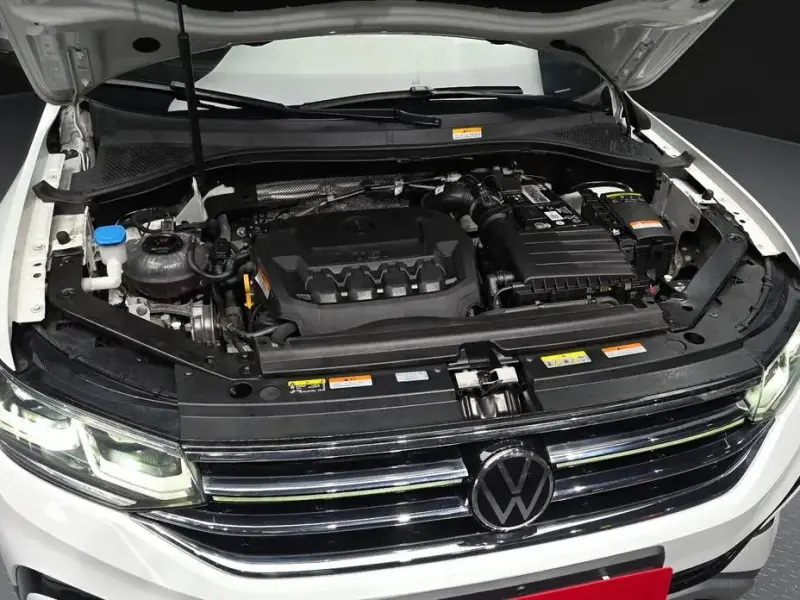 2023 Volkswagen Tiguan с пробегом 44 978 км