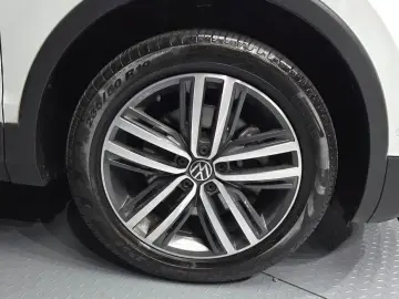 2023 Volkswagen Tiguan с пробегом 44 978 км