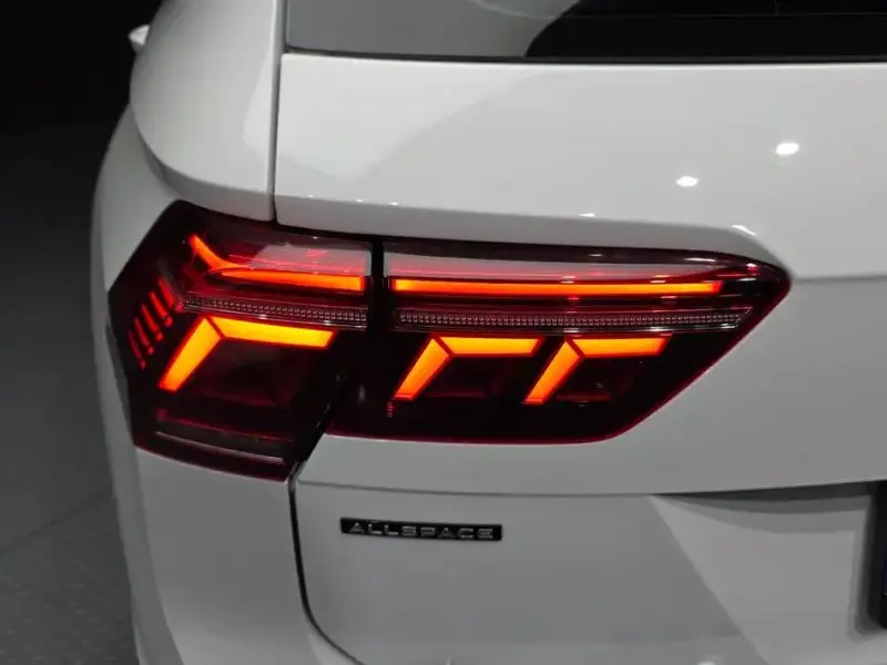 2023 Volkswagen Tiguan с пробегом 44 978 км