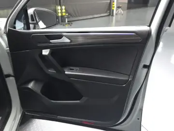 2023 Volkswagen Tiguan с пробегом 44 978 км