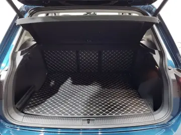 2021 Volkswagen Tiguan с пробегом 58 748 км
