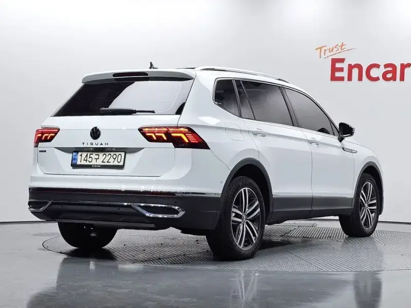 2022 Volkswagen Tiguan с пробегом 44 037 км