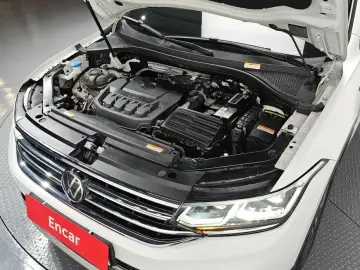 2022 Volkswagen Tiguan с пробегом 44 037 км
