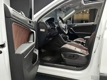 2022 Volkswagen Tiguan с пробегом 44 037 км