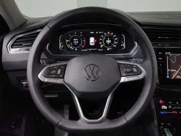2021 Volkswagen Tiguan с пробегом 63 961 км