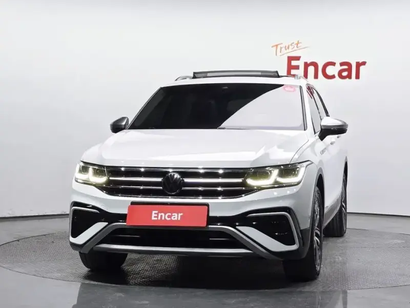 2023 Volkswagen Tiguan с пробегом 33 542 км