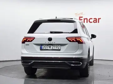 2023 Volkswagen Tiguan с пробегом 33 542 км