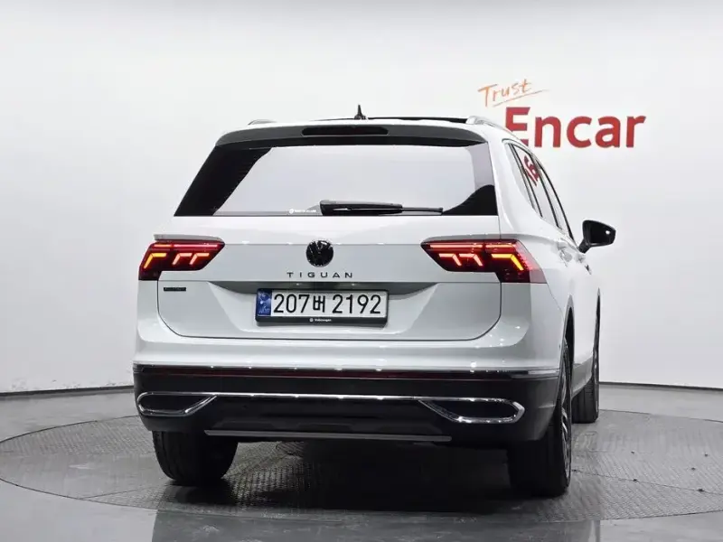 2023 Volkswagen Tiguan с пробегом 33 542 км
