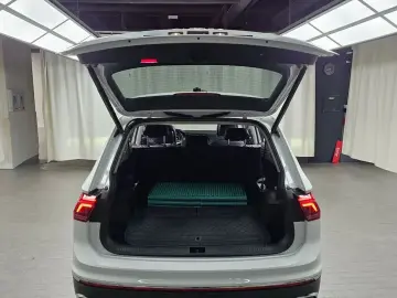 2023 Volkswagen Tiguan с пробегом 6 867 км
