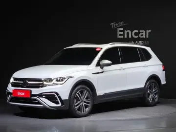 2022 Volkswagen Tiguan с пробегом 15 813 км