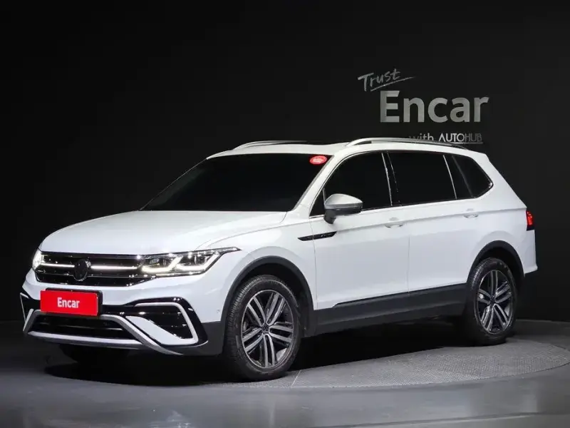 2022 Volkswagen Tiguan с пробегом 15 813 км