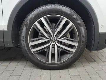 2022 Volkswagen Tiguan с пробегом 15 813 км