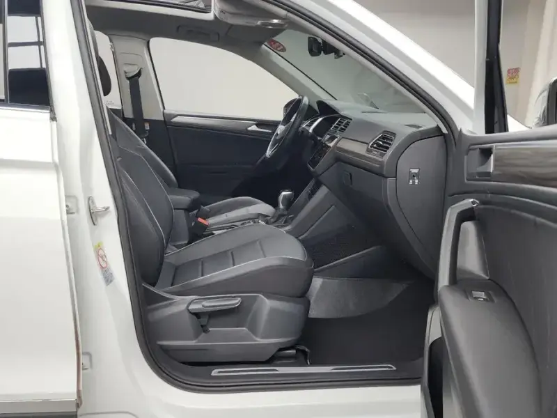 2022 Volkswagen Tiguan с пробегом 15 813 км