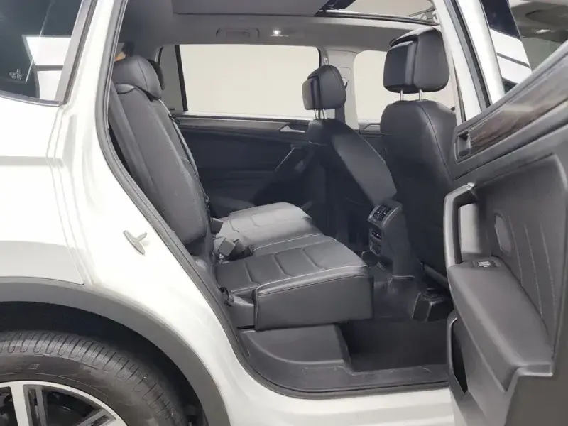 2022 Volkswagen Tiguan с пробегом 15 813 км