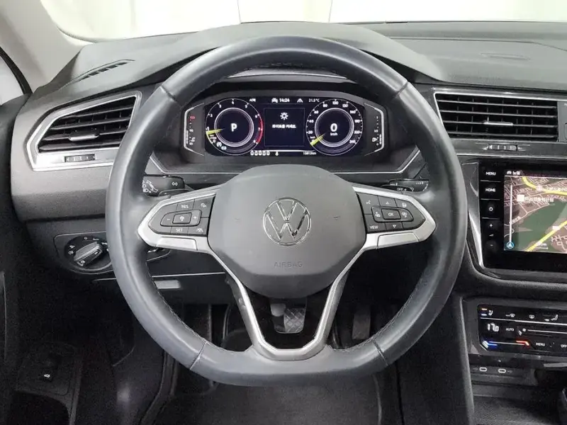 2022 Volkswagen Tiguan с пробегом 15 813 км