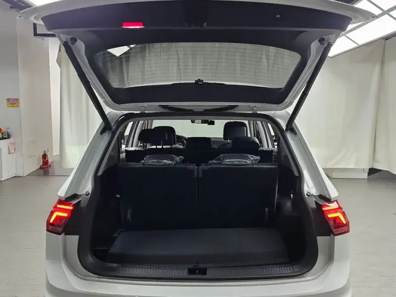 2022 Volkswagen Tiguan с пробегом 15 813 км