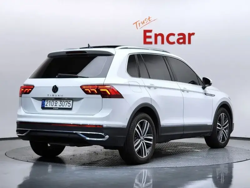 2023 Volkswagen Tiguan с пробегом 7 254 км