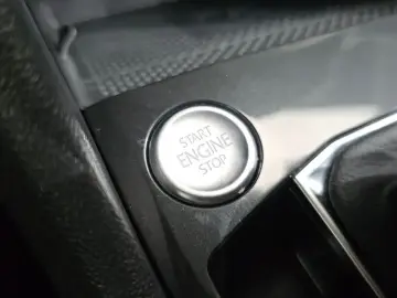 2022 Volkswagen Tiguan с пробегом 85 958 км