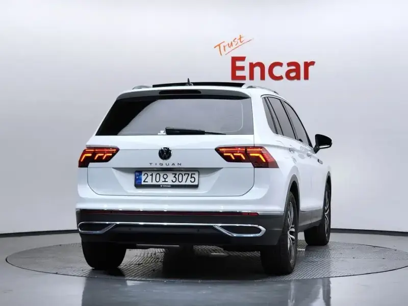 2023 Volkswagen Tiguan с пробегом 7 254 км