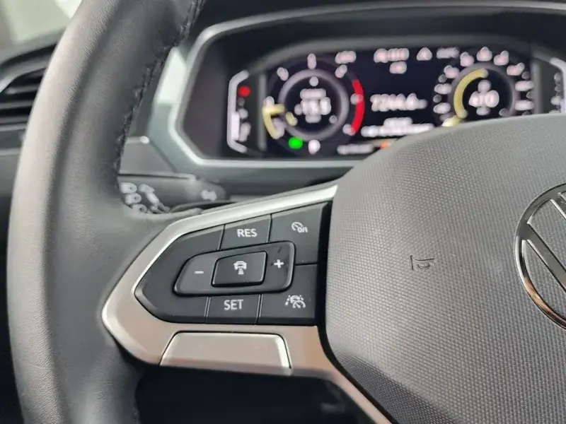 2023 Volkswagen Tiguan с пробегом 7 254 км