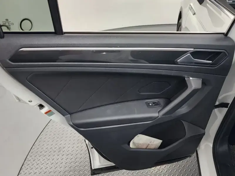 2023 Volkswagen Tiguan с пробегом 7 254 км