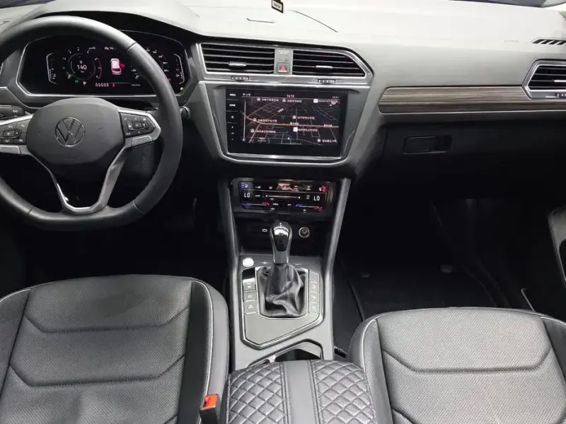 2023 Volkswagen Tiguan с пробегом 48 639 км