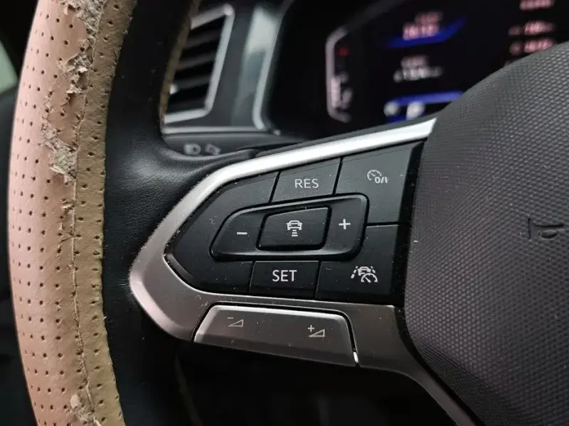 2023 Volkswagen Tiguan с пробегом 95 172 км