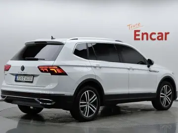 2022 Volkswagen Tiguan с пробегом 43 933 км