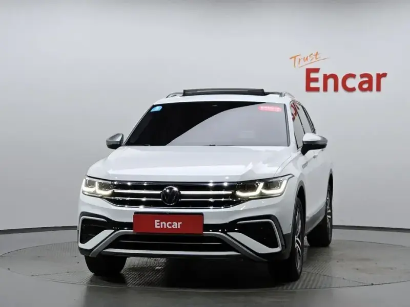 2022 Volkswagen Tiguan с пробегом 43 933 км