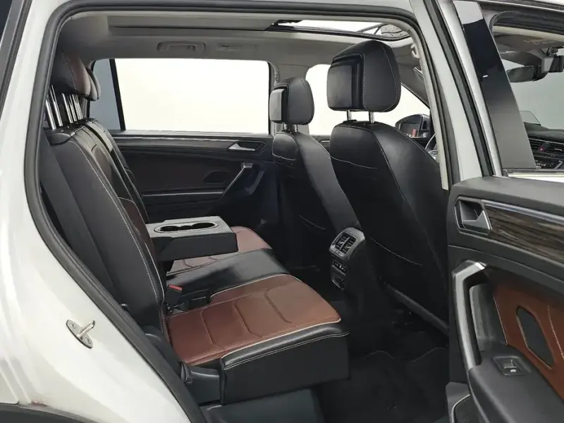 2022 Volkswagen Tiguan с пробегом 43 933 км