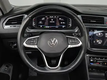 2022 Volkswagen Tiguan с пробегом 43 933 км