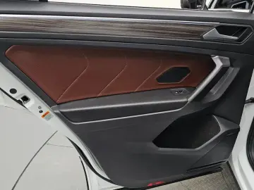 2022 Volkswagen Tiguan с пробегом 43 933 км