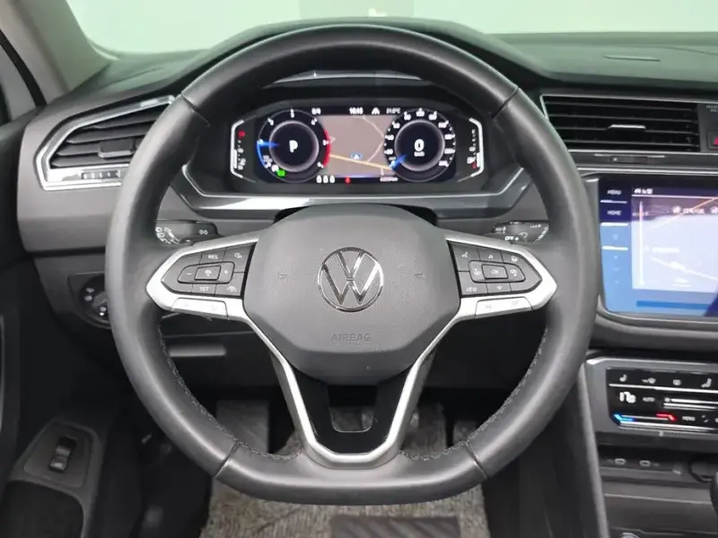2022 Volkswagen Tiguan с пробегом 63 259 км
