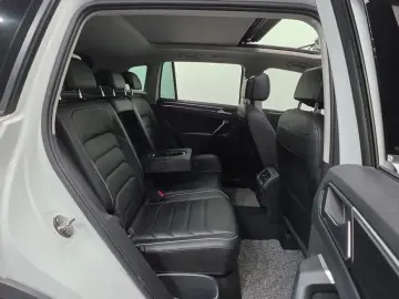 2022 Volkswagen Tiguan с пробегом 63 259 км