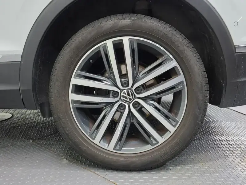 2022 Volkswagen Tiguan с пробегом 63 259 км