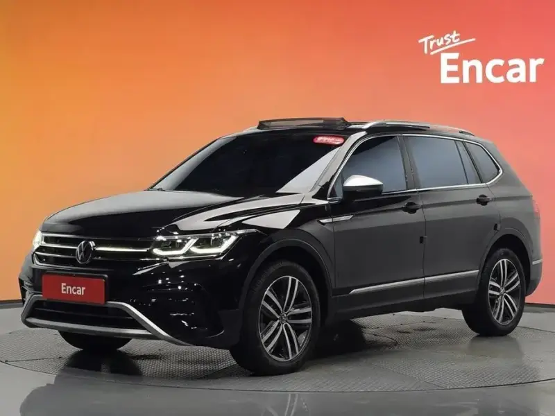 2023 Volkswagen Tiguan с пробегом 32 018 км