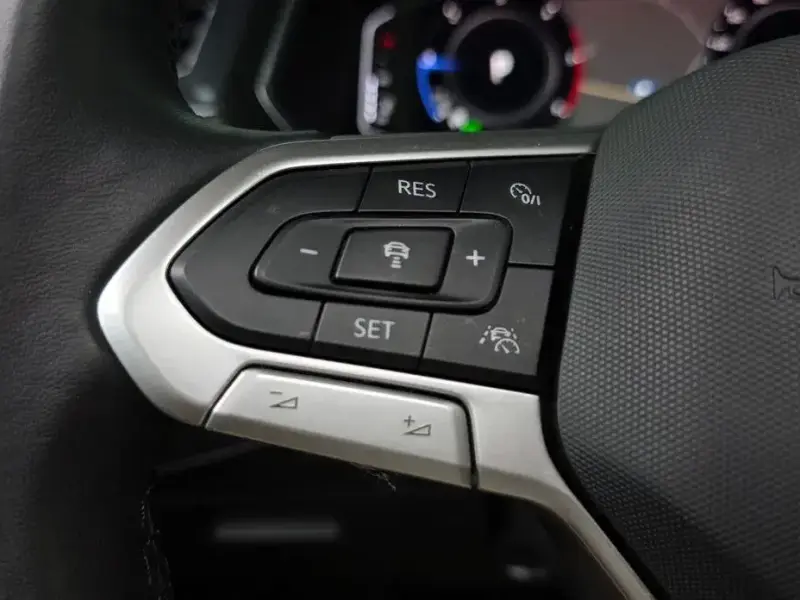 2022 Volkswagen Tiguan с пробегом 63 259 км