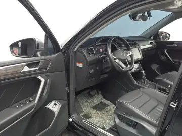 2023 Volkswagen Tiguan с пробегом 32 018 км
