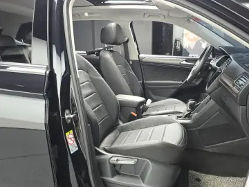 2023 Volkswagen Tiguan с пробегом 32 018 км