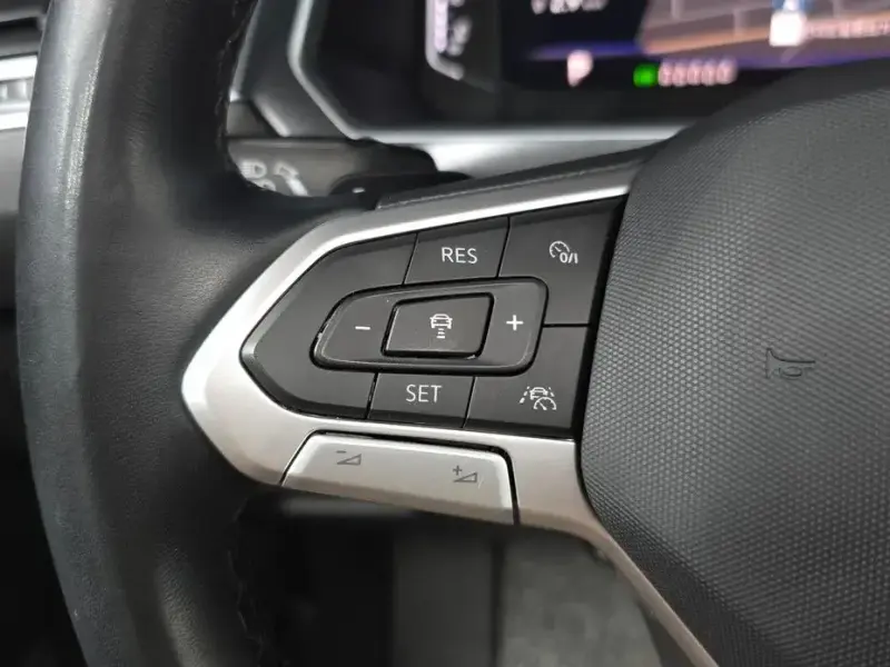 2023 Volkswagen Tiguan с пробегом 32 018 км