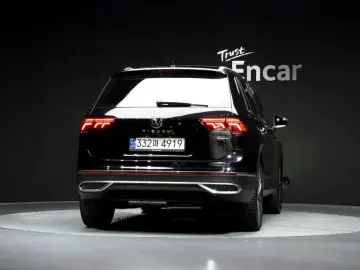 2022 Volkswagen Tiguan с пробегом 52 534 км