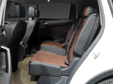 2022 Volkswagen Tiguan с пробегом 21 688 км