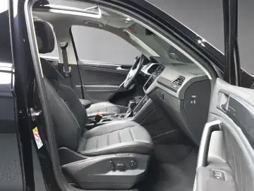 2022 Volkswagen Tiguan с пробегом 52 534 км