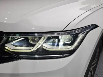 2022 Volkswagen Tiguan с пробегом 21 688 км