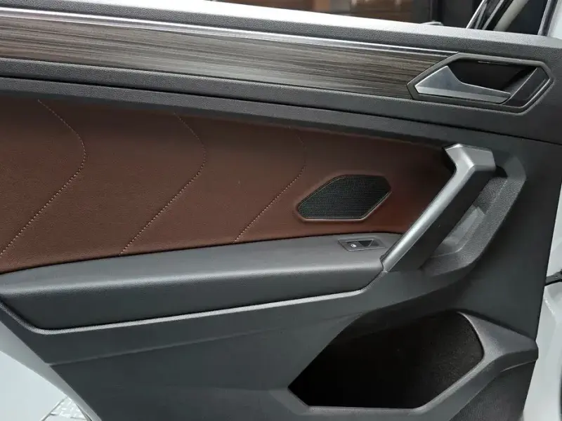 2022 Volkswagen Tiguan с пробегом 21 688 км
